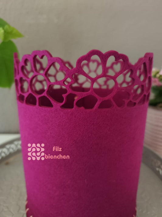 Korb mit Blumenborte A Groß