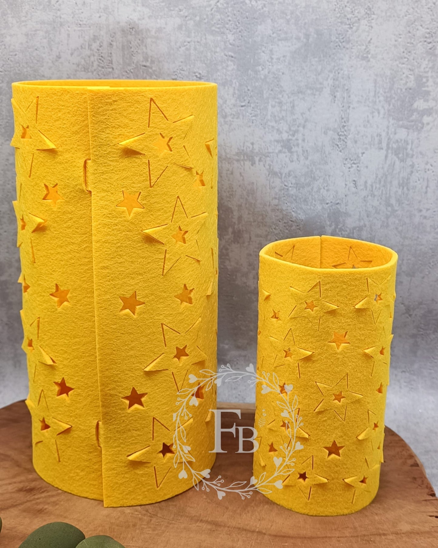 Laterne mit Sternausschnitt S 2er Set Stückpreis ab 3.45 Euro zzgl. 19% MwSt.