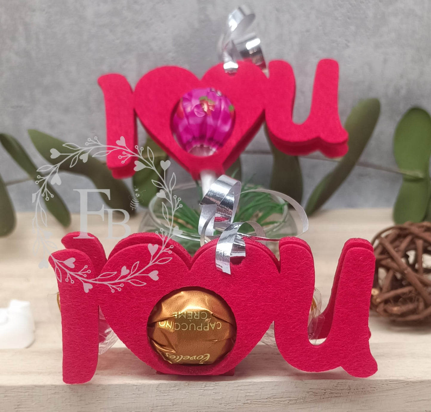 SPARSET Lollifigur "I Love you" für Schokolade (35er Set) Stückpreis ab 0.37 Euro zzgl. 19% MwSt.