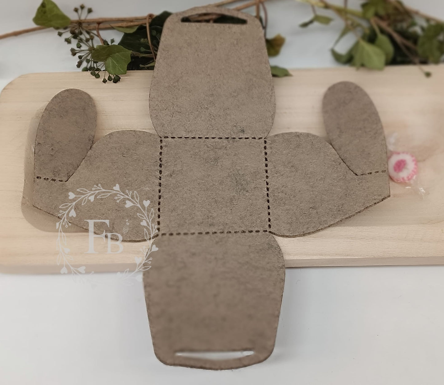 Hasenohrenbox klein 12er Set Stückpreis ab 1.08 Euro zzgl. 19% MwSt.