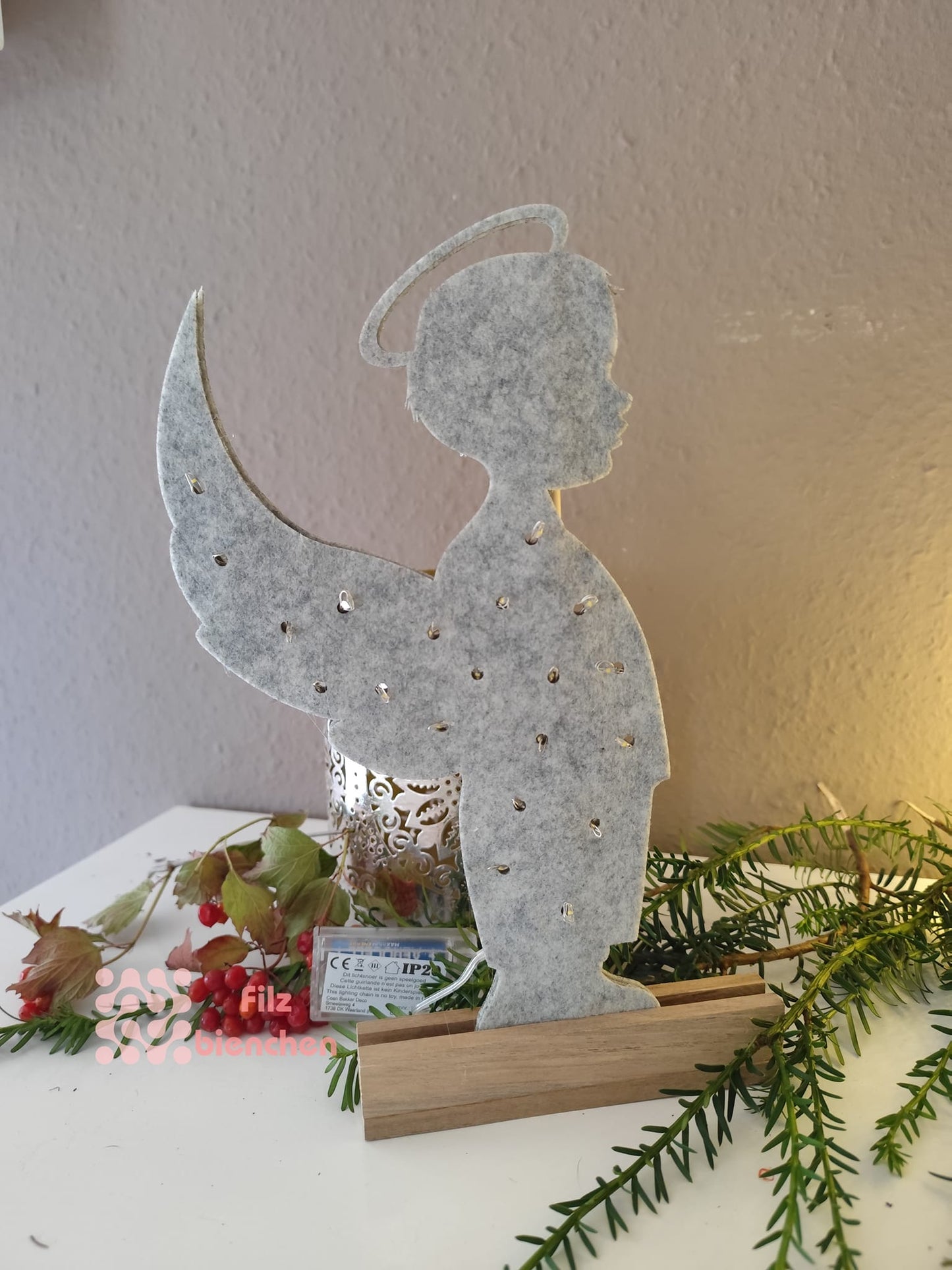 Engeljunge ca. 40 cm groß , Bastelset Stückpreis ab 3.66 Euro zzgl. 19% MwSt.