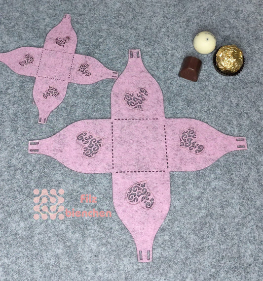 Geschenkschachtel Ausschnitt Herz Klein, 18 er Set Stückpreis ab 0.72 Euro zzgl. 19% MwSt.