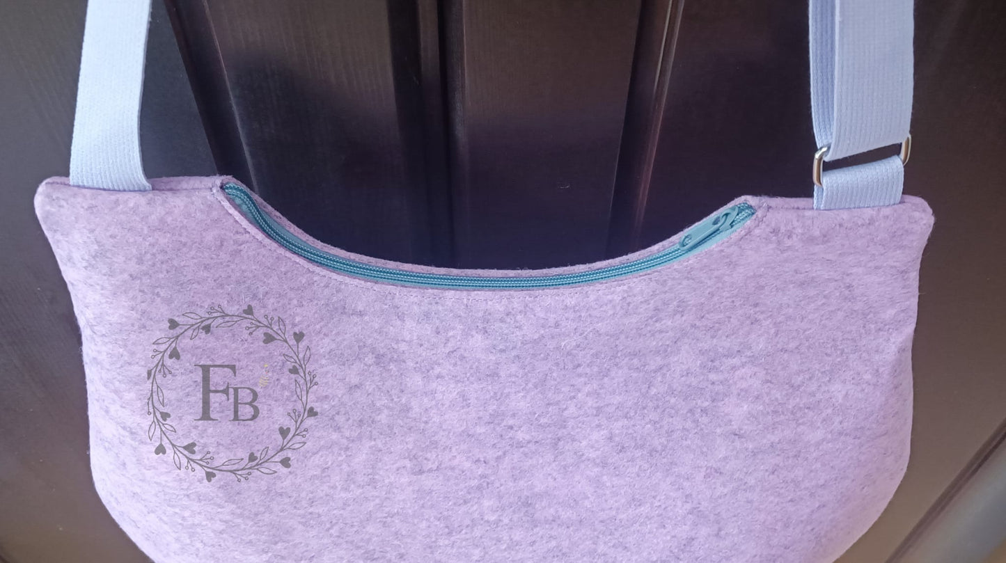 Tragetasche mit Reißverschluss oben und Gurtband (120 cm, verstellbar)