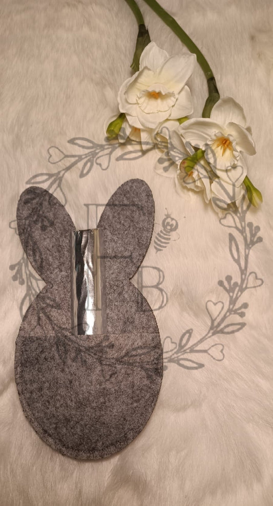 Ei mit Ohren mit Aufsatztasche Schokolade