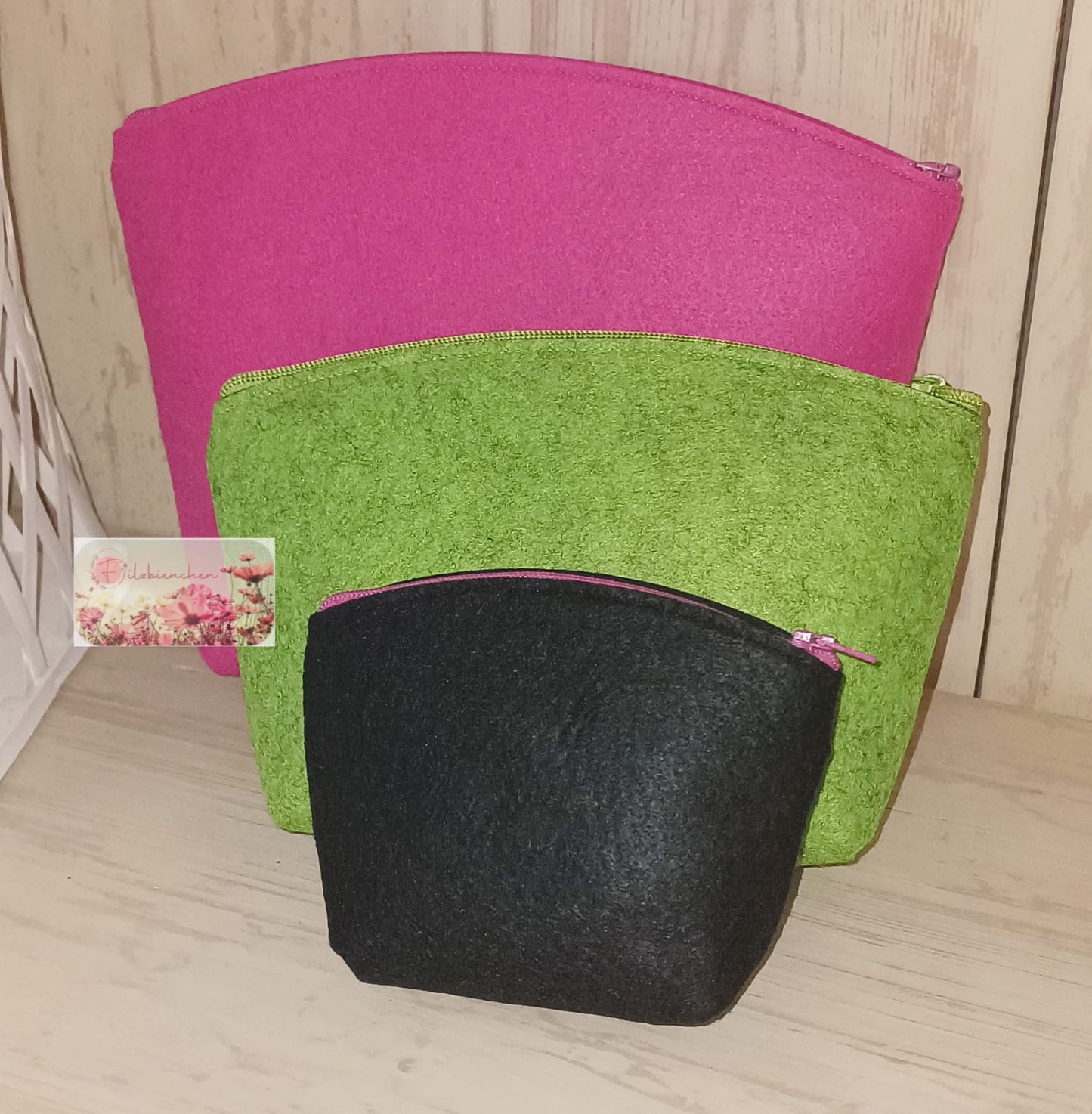 Kosmetiktasche klein 10er Set mit Reißverschluss Stückpreis ab 1.96 Euro zzgl. 19% MwSt.