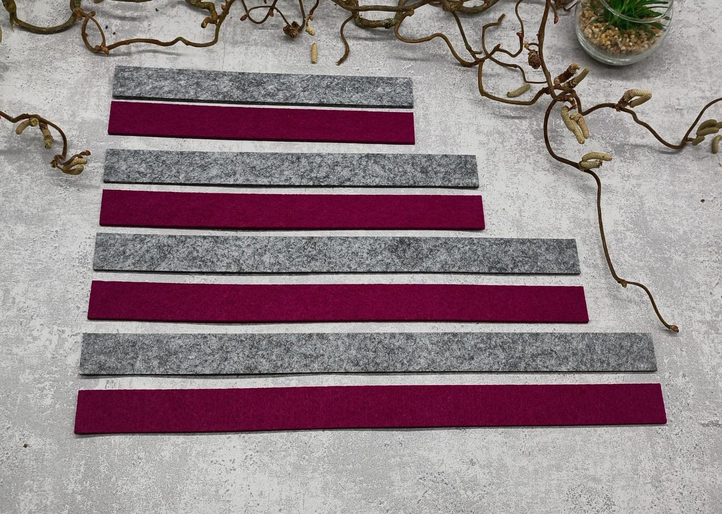 Filzstreifen für Schlüsselanhängerklemmen 2,50/30 cm 10 er Set Stückpreis ab 0.52 Euro zzgl. 19% MwSt.