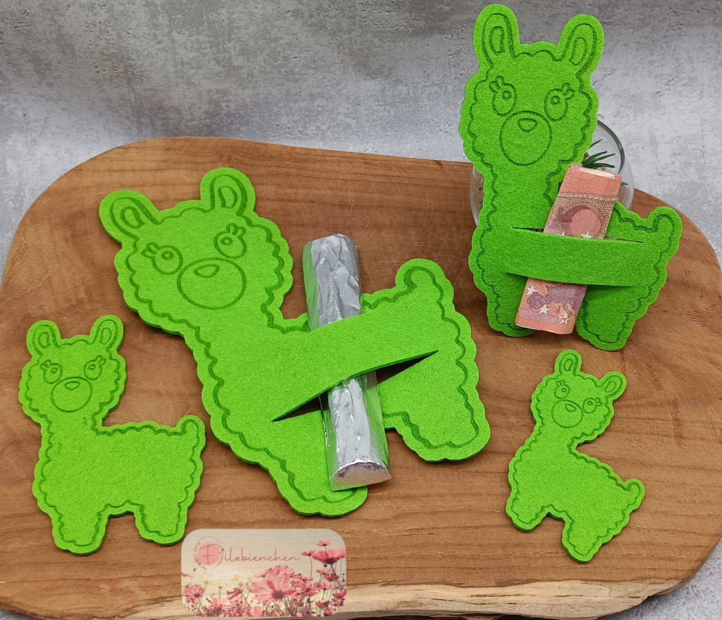 Lama stehend Graviert 10 cm (10er Set) Stückpreis ab 0.61 Euro zzgl. 19% MwSt.