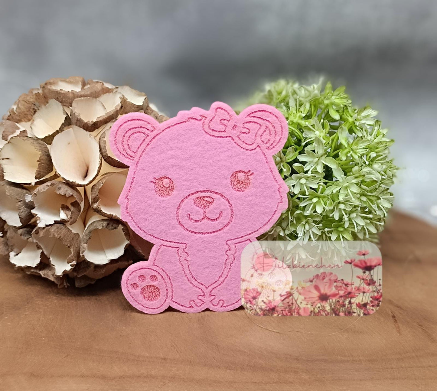 Bären Mädchen Graviert 10 cm (10er Set) Stückpreis ab 0,61€ zzgl. 19% MwSt.