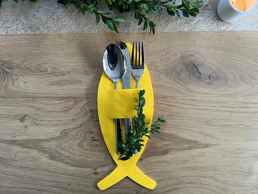 Fisch mit Schlitz Besteck