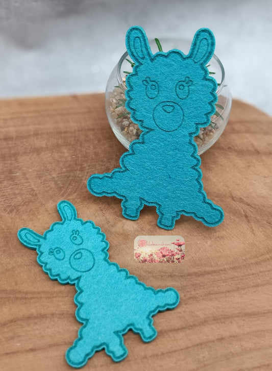 Lama sitzend Graviert 8 cm (10er Set) Stückpreis ab 0.44 Euro zzgl. 19% MwSt.