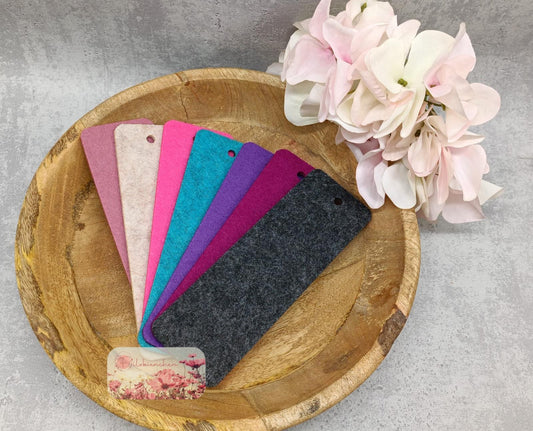 Lesezeichen - mit Loch 20er Set SPARSET OHNE FARBWAHL Stückpreis ab 0.39 Euro zzgl. 19% MwSt.