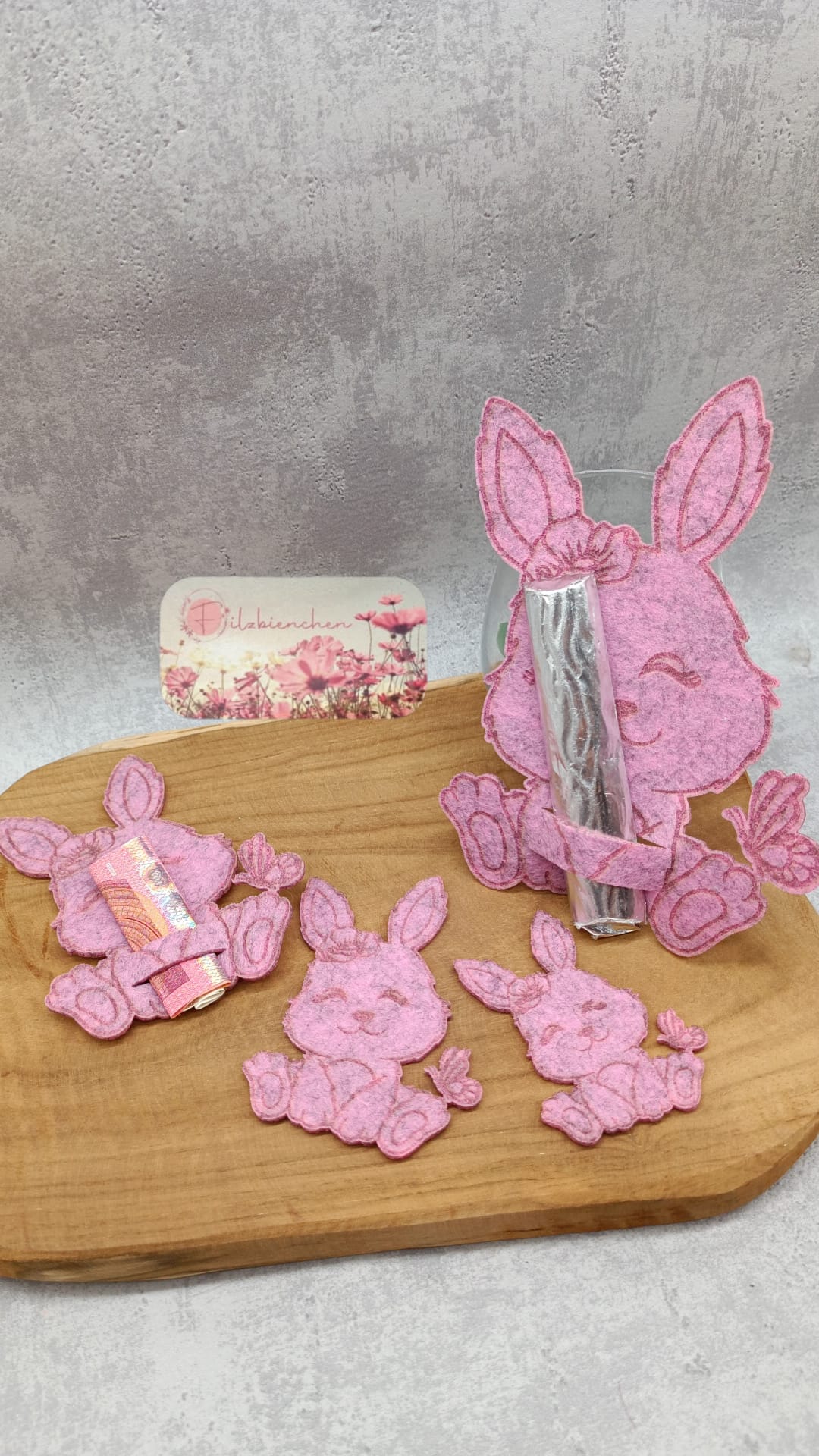 Hase mit Schmetterling Graviert 10 cm (10er Set) Stückpreis ab 0.52 Euro zzgl. 19% MwSt.
