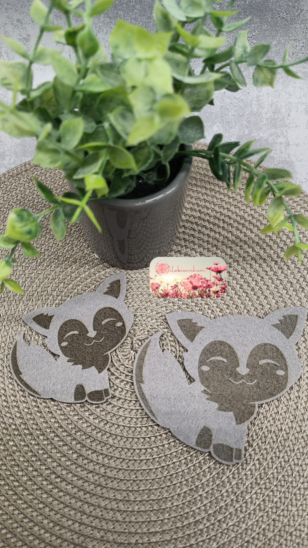 Baby Wolf B Graviert 10 cm (10er Set) Stückpreis ab 0.52 Euro zzgl. 19 % MwSt.