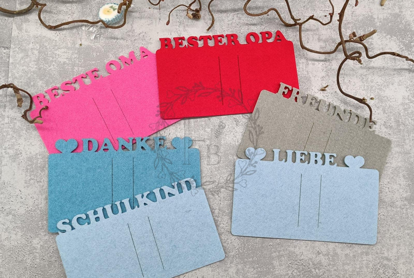 Karte mit Text "Beste Oma" 3er Set Stückpreis ab 1.45 Euro zzgl. 19% MwSt.