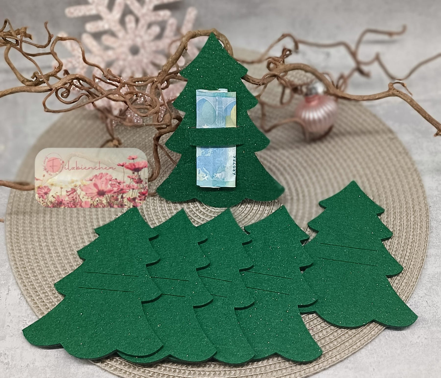Sparset Tannenbaum B, mit Schlitz Geld, 7 Stück Stückpreis ab 0.96 Euro zzgl. 19% MwSt.
