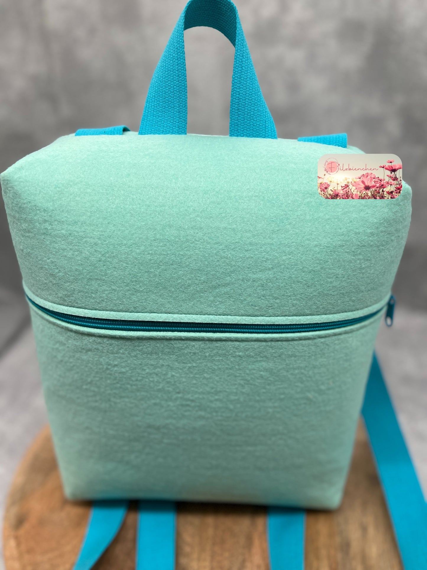 Umhänge bzw. Tragetasche oder Alternativ Rucksack, (XXL), ohne Mindestabnahme. Verstellbare Gurtlänge