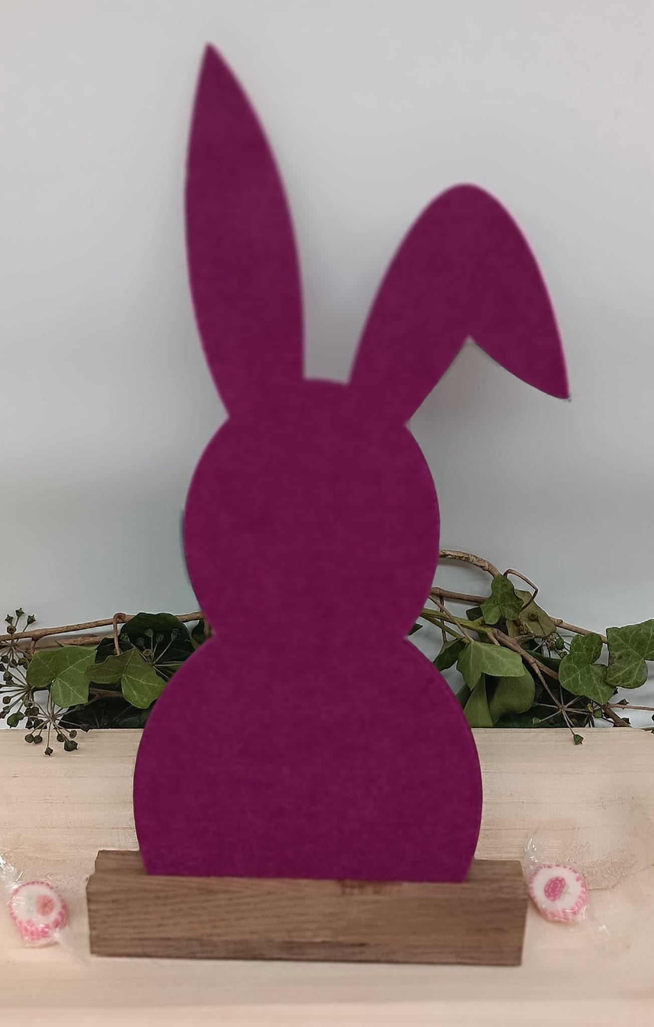 Hase A mit abgeschnittenen Boden Holzfigur 30 cm  8er Set ( 8 Figuren/4 Sets)