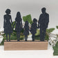 Familie mit drei Töchtern Holzfigur