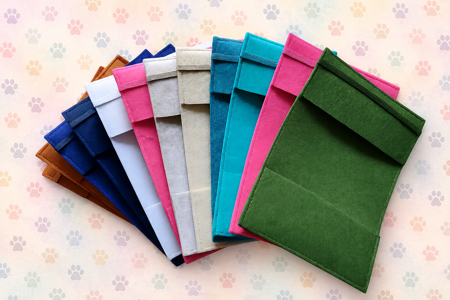 🌸 Abverkauf Heimtierausweishüllen zum Aufklappen 🌸 Regulärer Preis 3,14€ zzgl. Mwst. Sparset 5 Stk. ohne Farbwahl für 7,50€ zzgl. Mwst.