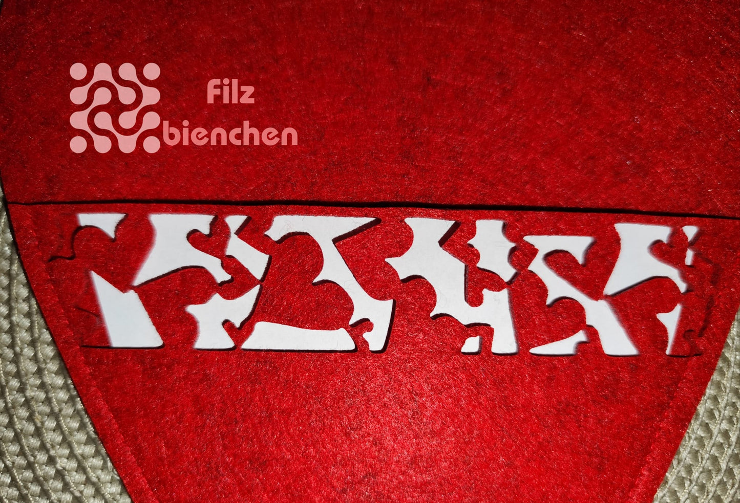 Herztasche geschwungen Groß mit Ausschnitt Herzen, 5er Set, Stückpreis 2,20€ zzgl. Mwst.