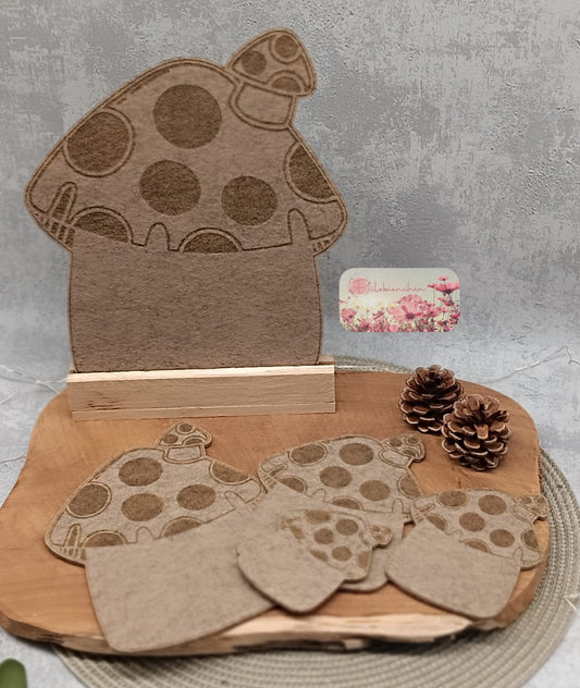 Wichtelhaus (ohne Türe und Fenster) Graviert 8 cm (10er Set) Stückpreis ab 0.44 Euro zzgl. 19% MwSt.